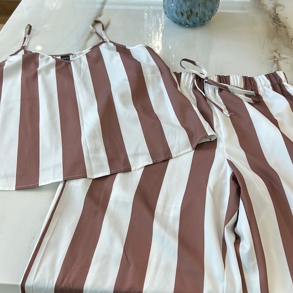 Brand new pants outfit